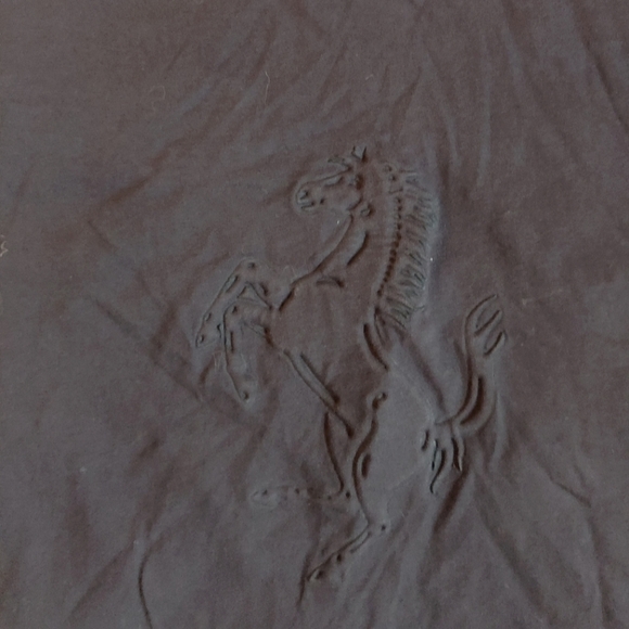 Ferrari Short Sleeve Embossed Logo - Picture 2 of 7